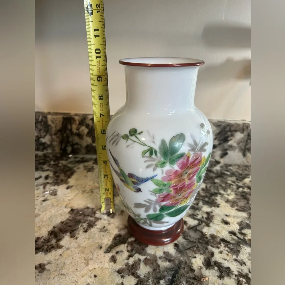 Vintage hand painted vase‎ floral ceramic eggshell chinoiserie Homedecor